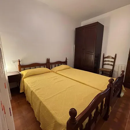 Holiday home Casa Con Gran Jardin Privado Y Piscina Comunitaria En Torroella De Montgri - Es-323-44
